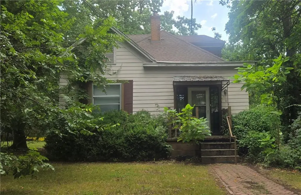 704 N Catalpa Street, Pittsburg, KS 66762 - #1