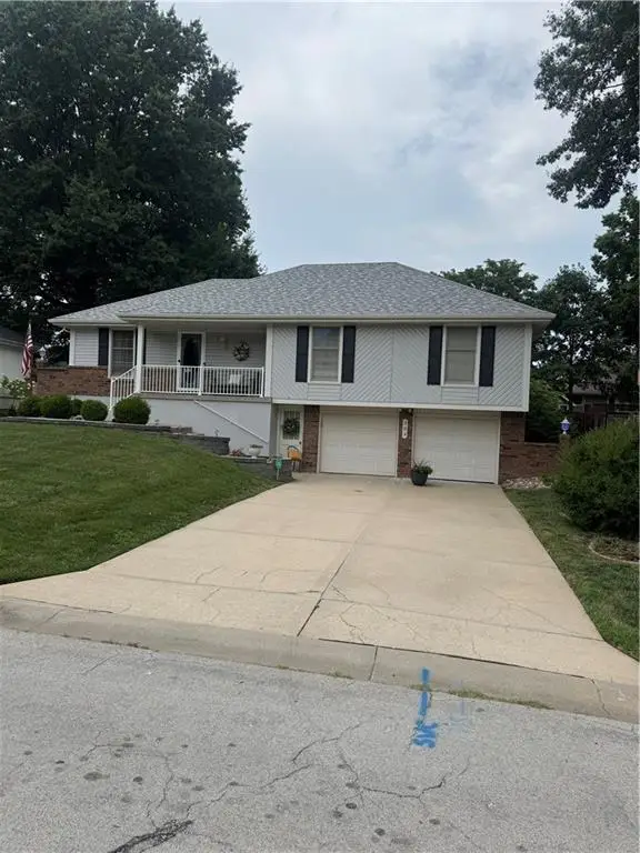 304 SE Colony Drive, Lees Summit, MO 64063 - #2