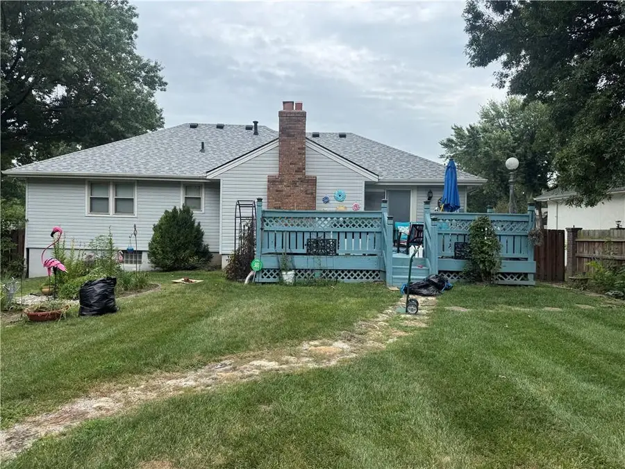 304 SE Colony Drive, Lees Summit, MO 64063 - #3