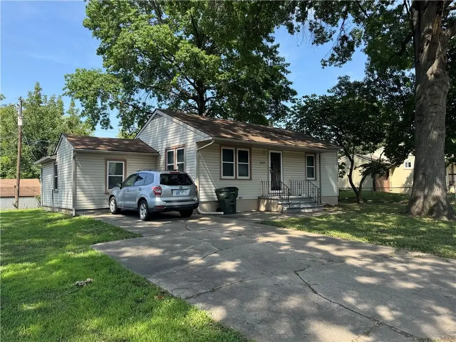 1510 Hope Street, Leavenworth, KS 66048 - #3