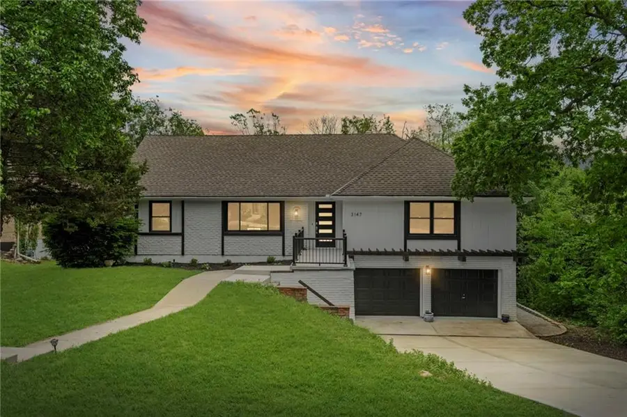 3147 Black Swan Drive, Shawnee, KS 66216 - #2