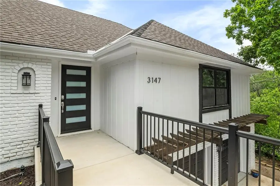 3147 Black Swan Drive, Shawnee, KS 66216 - #3