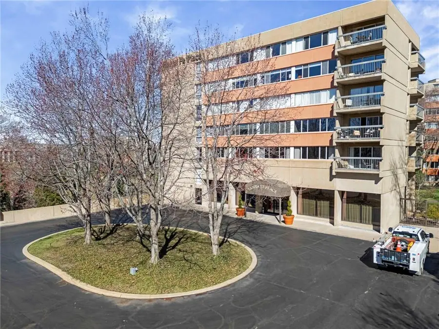 2525 Main Street #205, Kansas City, MO 64108 - #2