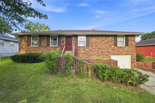 207 Augustus Street, Excelsior Springs, MO 64024