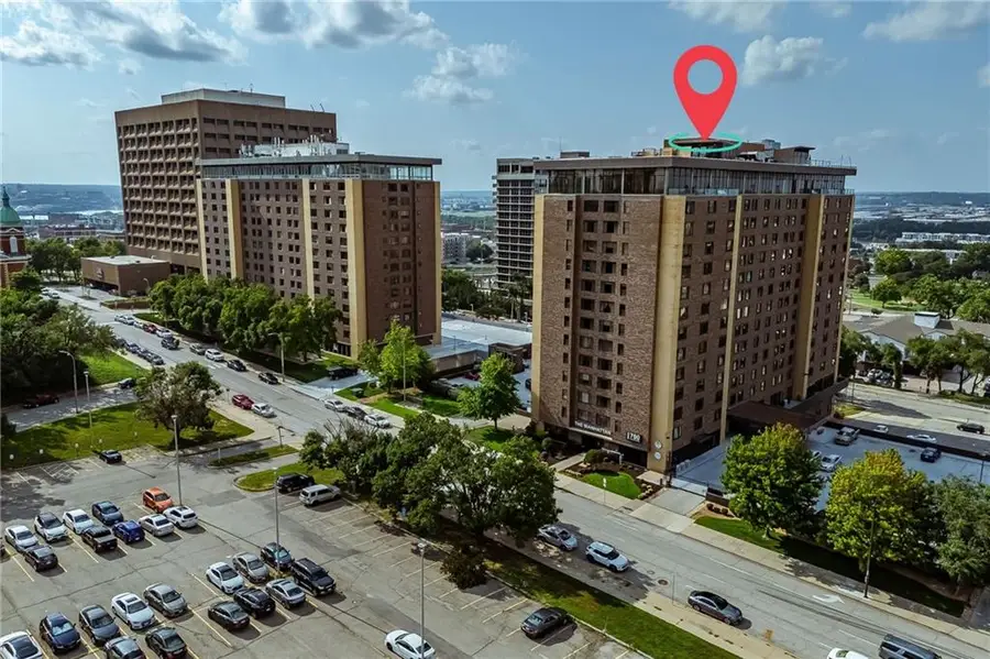700 E 8th Street #5B, Kansas City, MO 64106 - #2