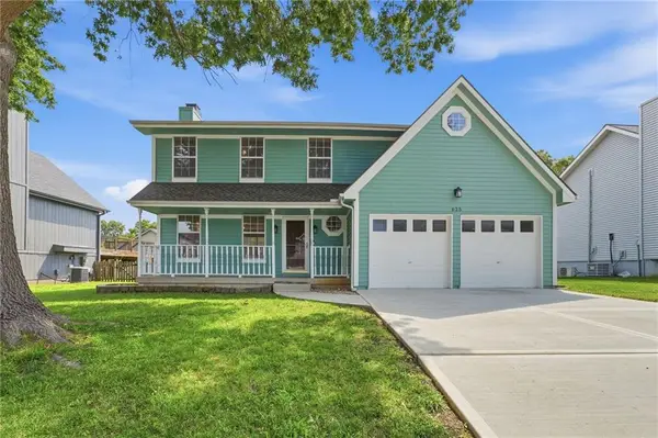 625 SE Shiloh Drive, Lee's Summit, MO 64063