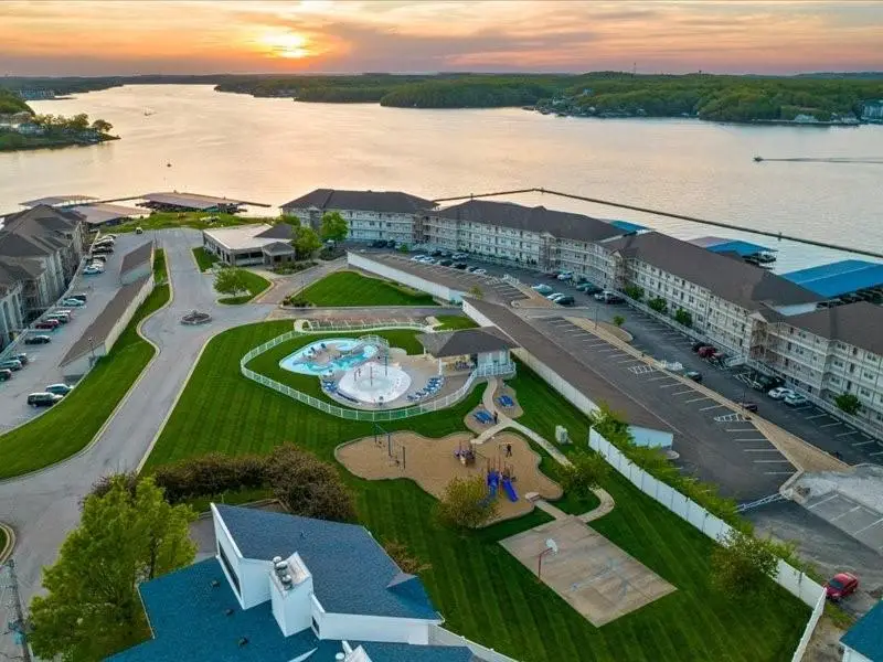 1210 Lands End Parkway #414, Osage Beach, MO MO - #3
