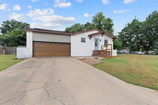 2223 Garfield Avenue, Baxter Springs, KS 66713