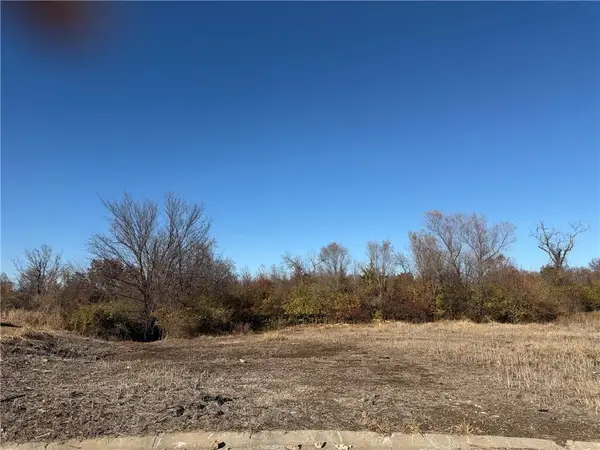 4537 Appleton Avenue, Kansas City, MO 64133