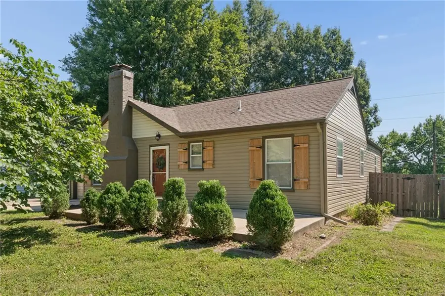 4917 NE Marvin Road, Kansas City, MO 64118 - #2
