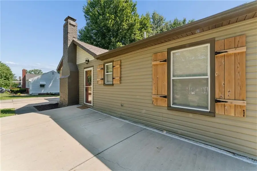 4917 NE Marvin Road, Kansas City, MO 64118 - #3