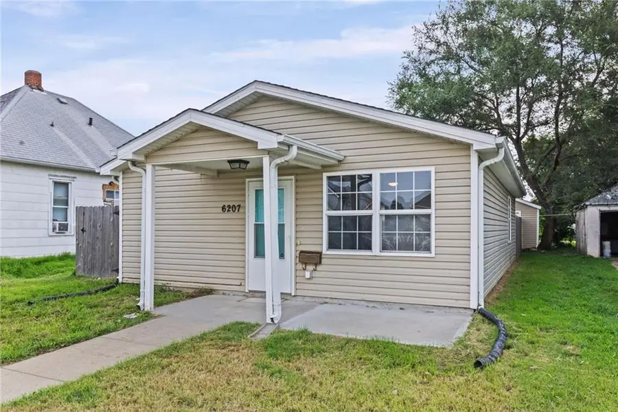 6207 Sherman Street, Saint Joseph, MO 64504 - #2
