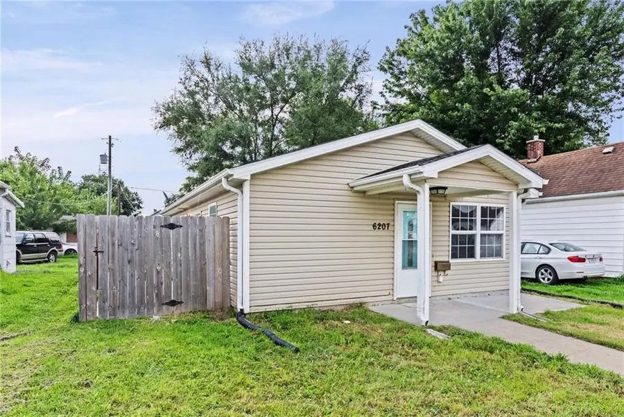 6207 Sherman Street, Saint Joseph, MO 64504 - #3
