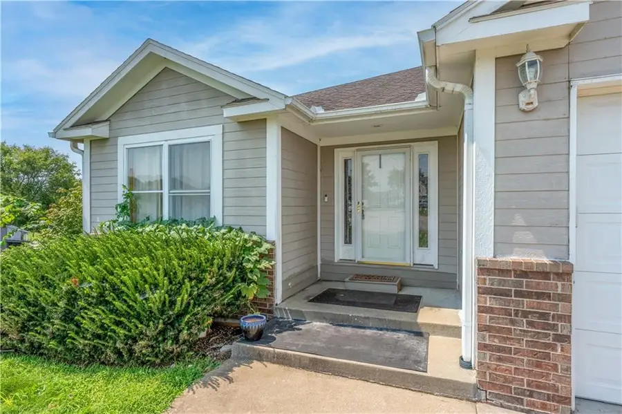 114 Shady Lane, Warrensburg, MO 64093 - #3