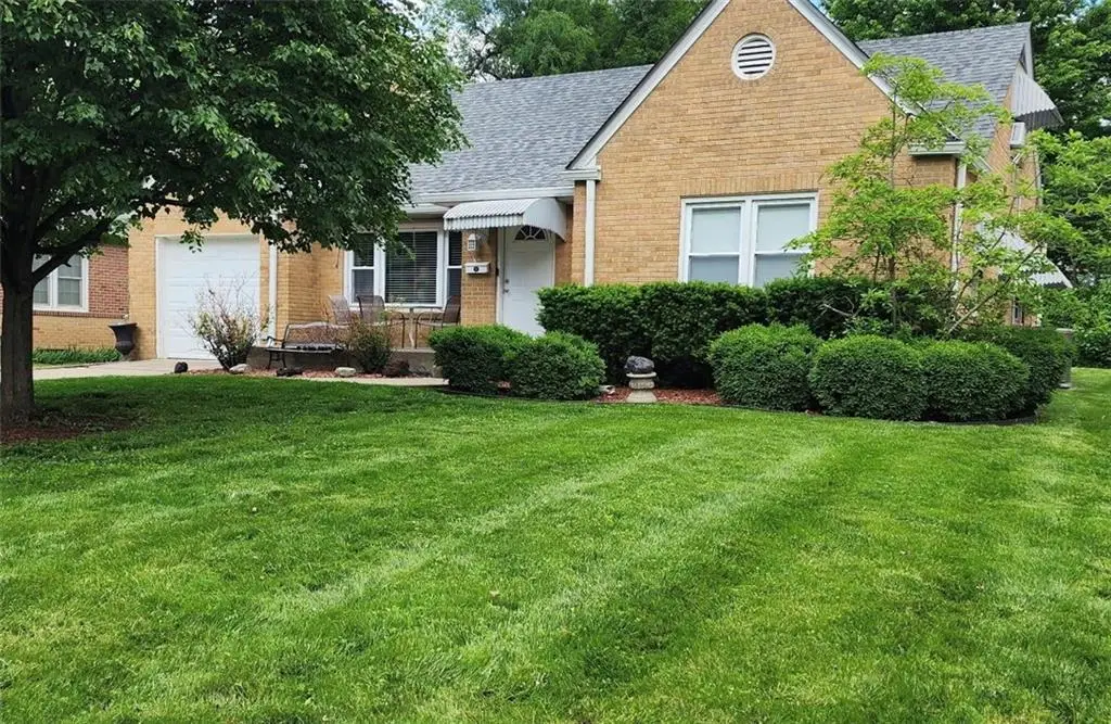 8221 Mercier Street, Kansas City, MO 64114 - #1
