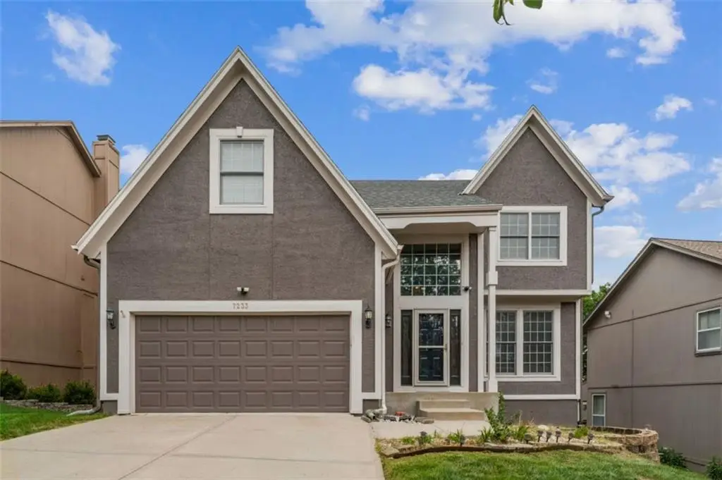 7233 Cottonwood Drive, Shawnee, KS 66213 - #1