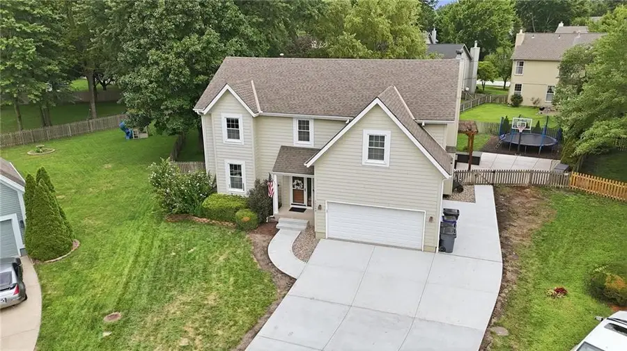 14060 S Blackfoot Court, Olathe, KS 66062 - #3