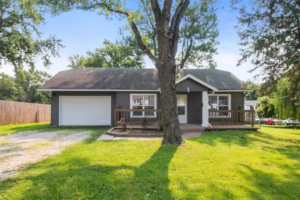 1409 S Kings Highway, Independence, MO 64055