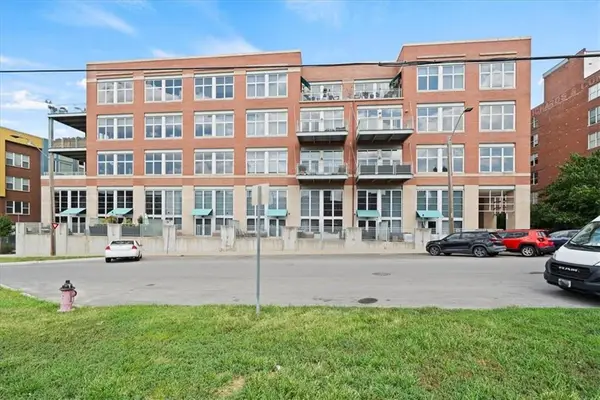 210 W 5th Street #101, Kansas City, MO 64105