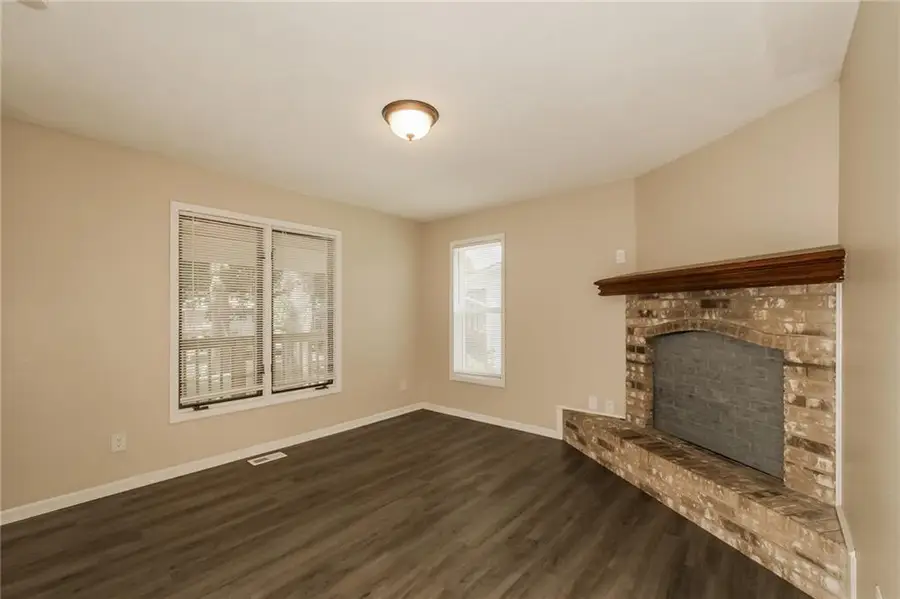 4721 E 138th Terrace, Grandview, MO 64030 - #3