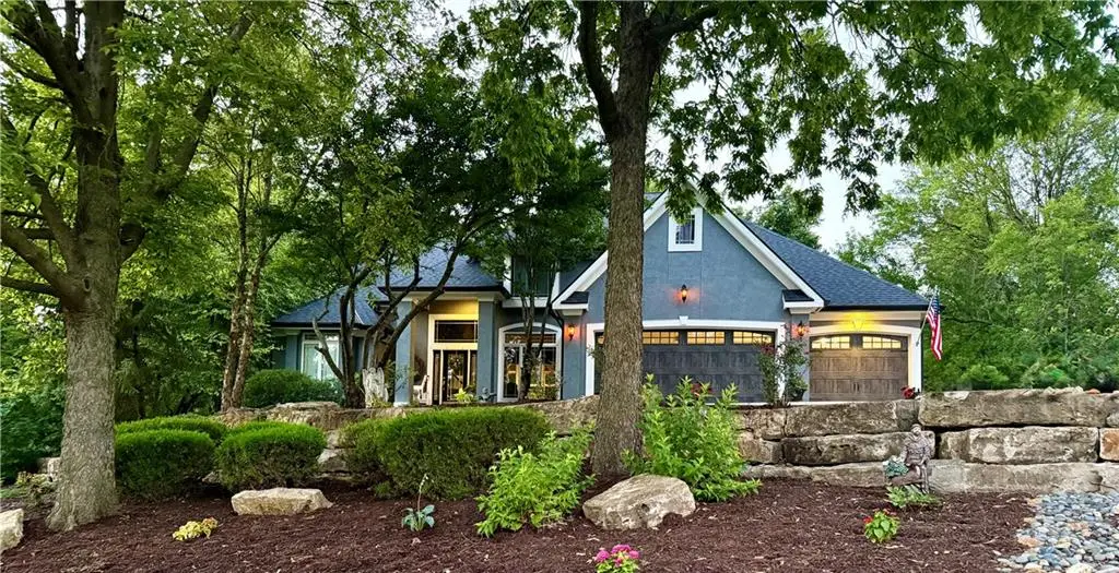 13810 Grove Avenue, Bonner Springs, KS 66012 - #1