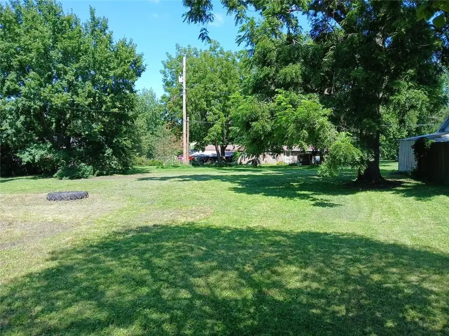 810 William Street, Effingham, KS 66023 - #3