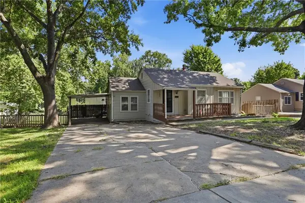 9604 E 67th Terrace, Raytown, MO 64133