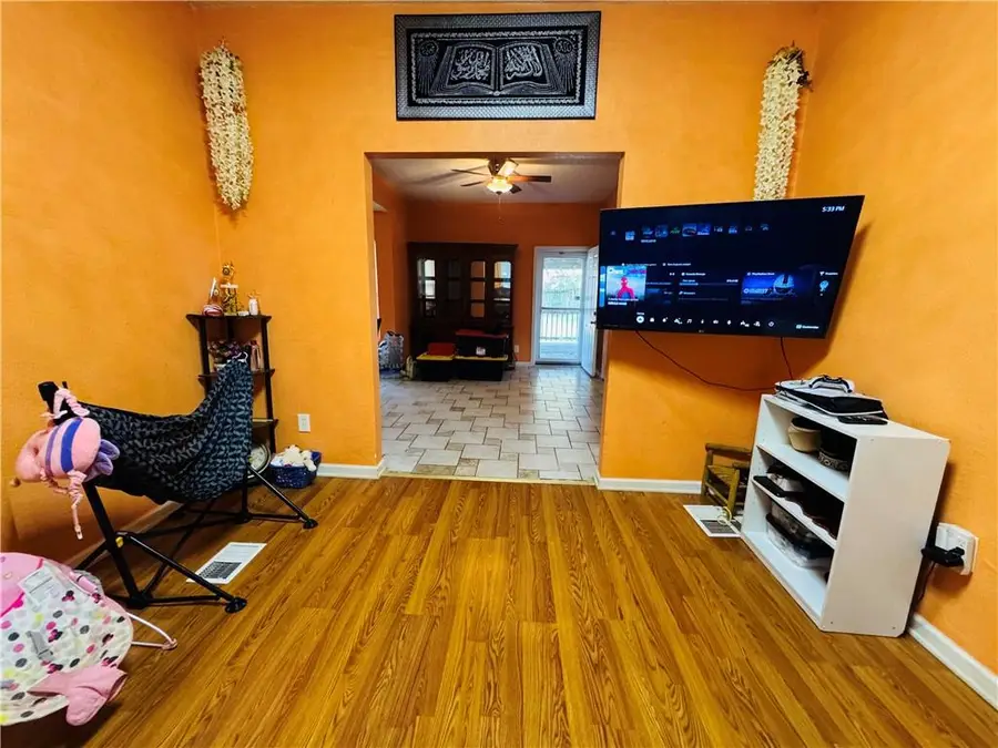 3617 Garner Avenue, Kansas City, MO 64124 - #2