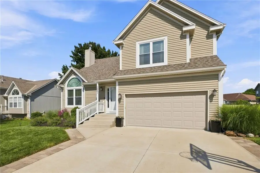 1301 Tabitha Lane, Greenwood, MO 64034 - #2