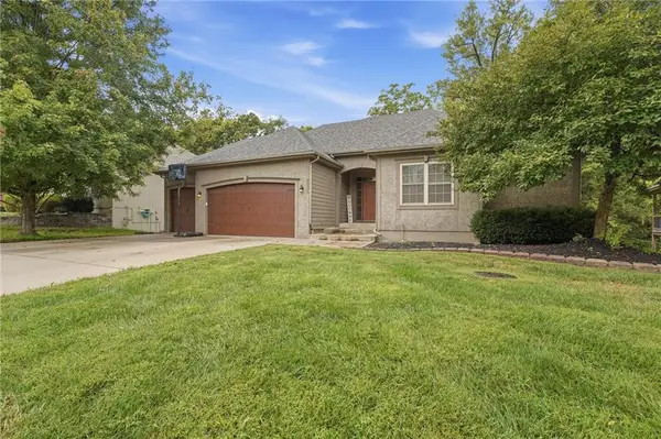 9038 N Saint Clair Avenue, Kansas City, MO 64154