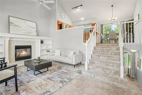 18800 W 164th Street, Olathe, KS 66062