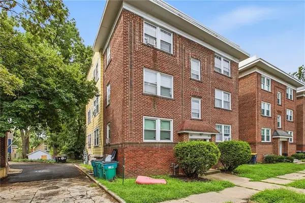 1109 W 40th Street, Kansas City, MO 64111