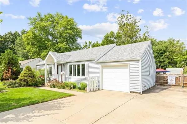 6322 Lowell Avenue, Merriam, KS 66202
