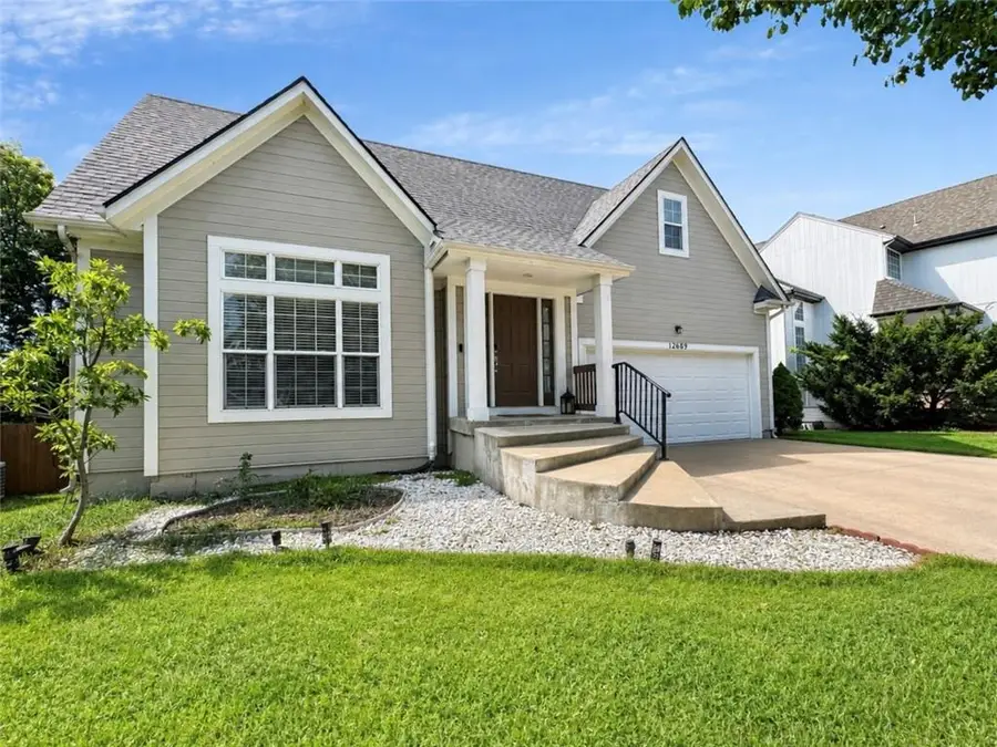 12689 S Belford Street, Olathe, KS 66061 - #3