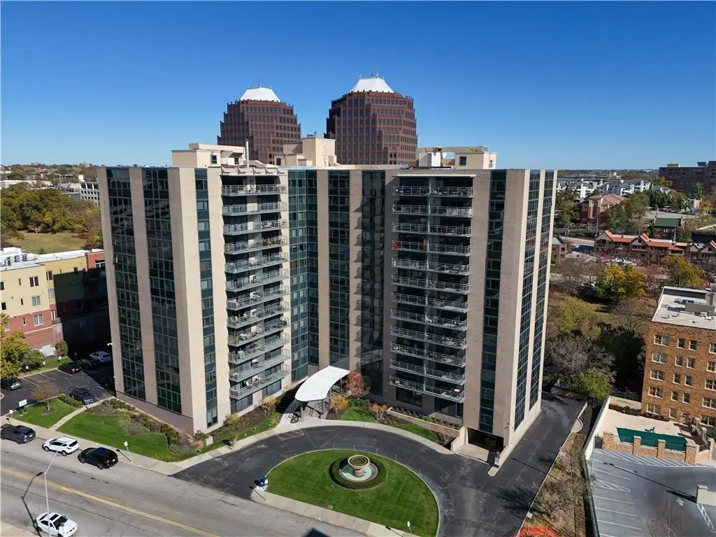 4545 Wornall Road #310, Kansas City, MO 64111 - #1