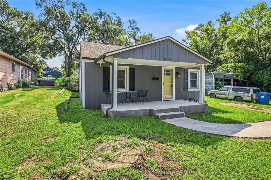 2015 S Ash Avenue, Independence, MO 64052 - #2