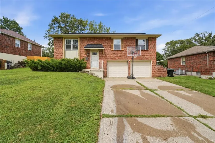16916 Hart Avenue, Independence, MO 64055 - #2