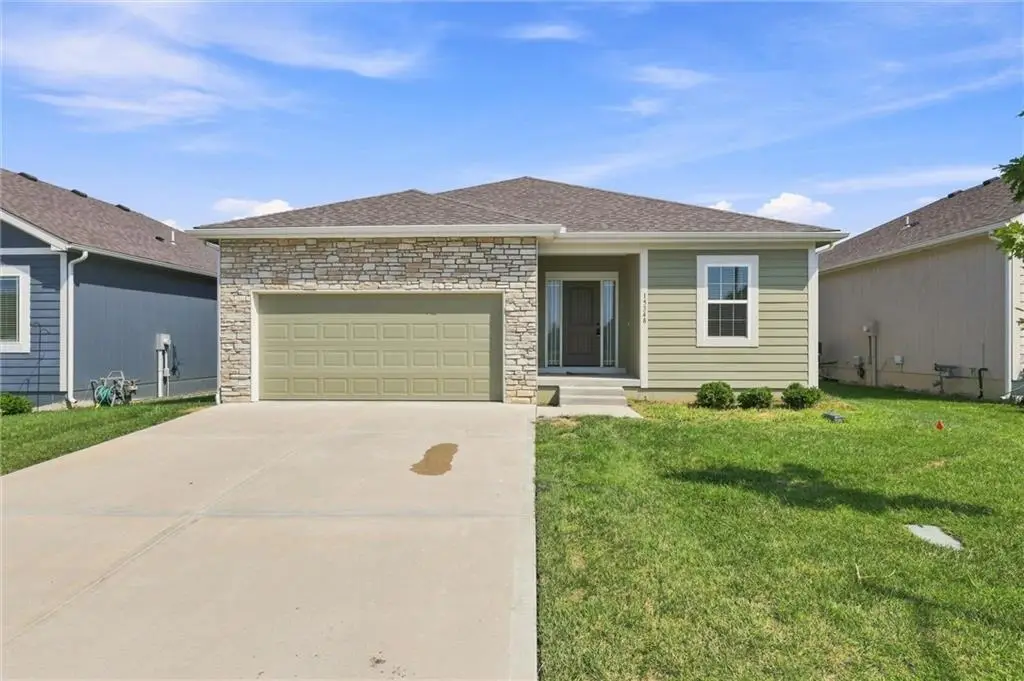 15348 Jessica Street, Parkville, MO 64152 - #1