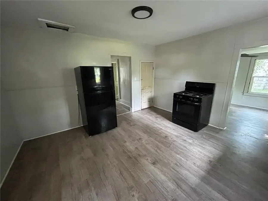 714 W 2nd Street, Webb City, MO 64870 - #3