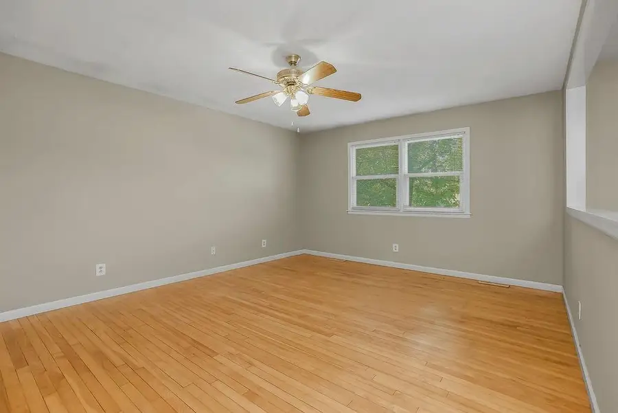 504 E Osage Street, Paola, KS 66071 - #2
