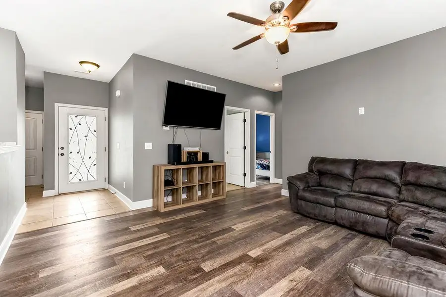 1 Platte Ridge Court, Edgerton, MO 64444 - #3