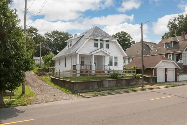 1111 N 18th Street, St Joseph, MO 64501