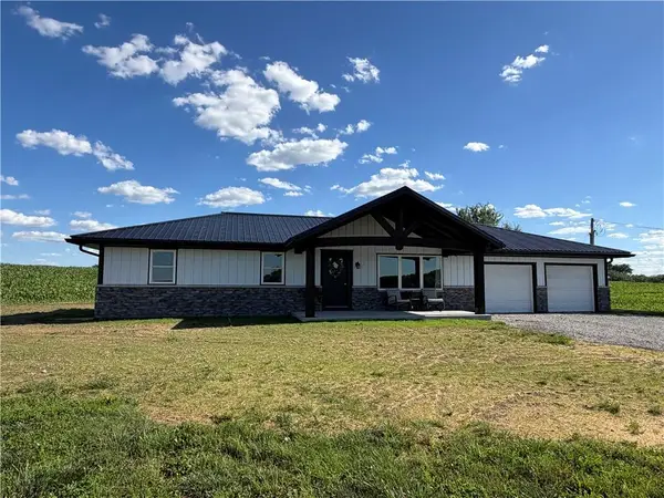 6890 SE Rogers Road, Cameron, MO 64429