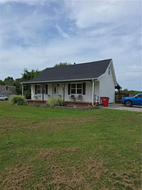 410 N Carrico Road, Lone Jack, MO 64070