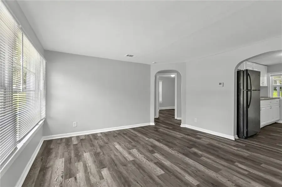 4123 N Cleveland Avenue, Kansas City, MO 64117 - #3