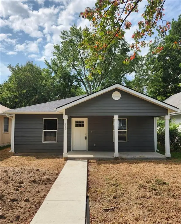 217 W Forest Street, Pittsburg, KS 66762 - #1