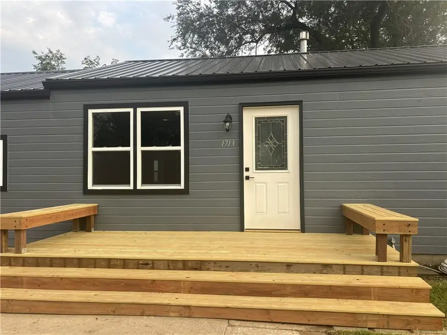 1713 Main Street, Osawatomie, KS 66064 - #3