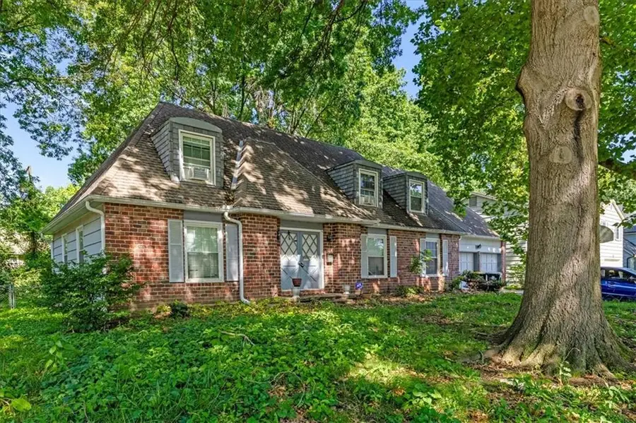 5206 Spring Avenue, Kansas City, MO 64133 - #2