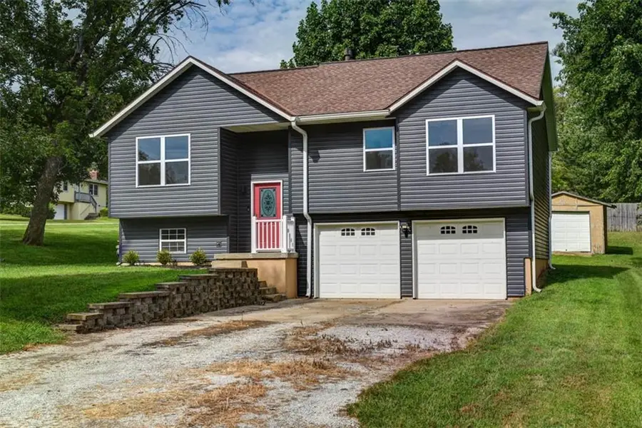 15608 Ann Avenue, Belton, MO 64012 - #2