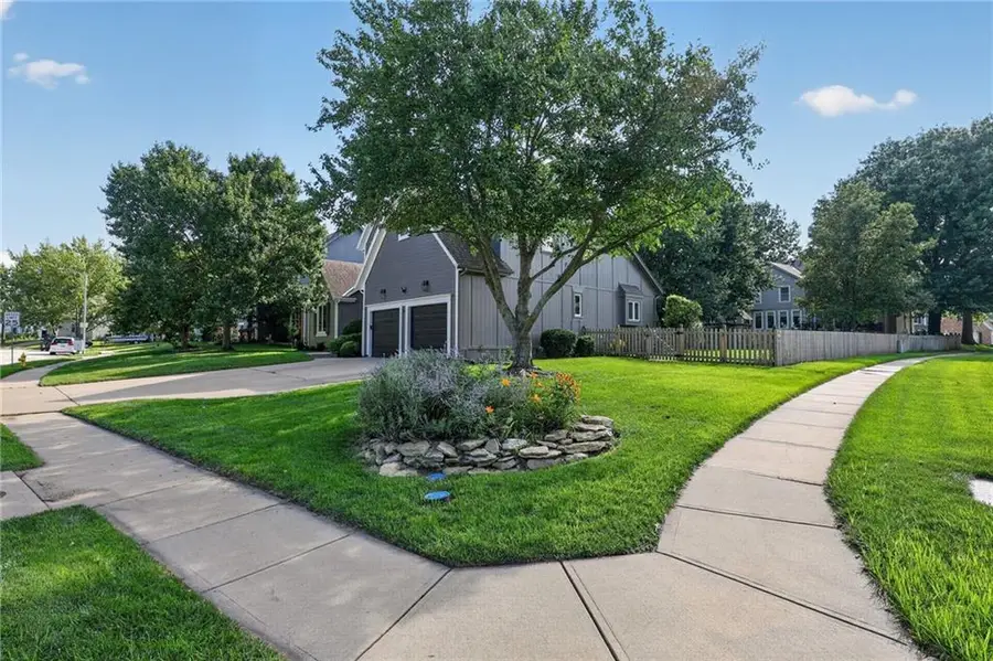14602 S Hagan Street, Olathe, KS 66062 - #2